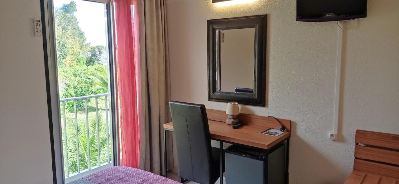 Brit Hotel Confort Helios Agde Exterior photo