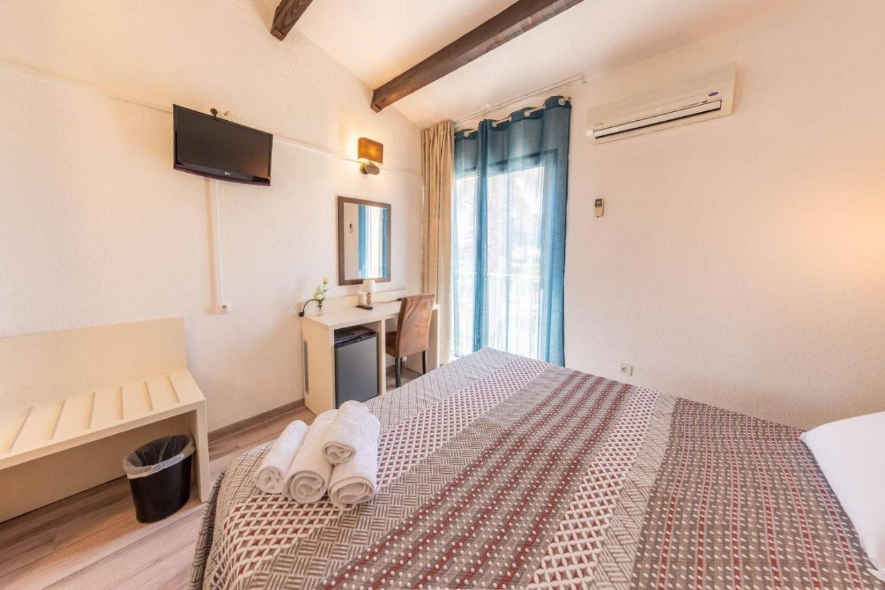 Brit Hotel Confort Helios Agde Exterior photo